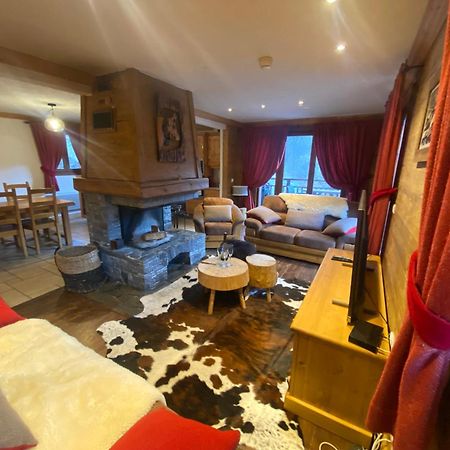 Chalet 6 Chambres A 3 Min Des Pistes Des 3 Vallees St Martin De Belleville 圣马丁德贝尔维尔 外观 照片