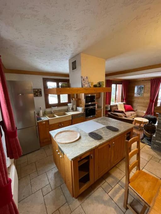 Chalet 6 Chambres A 3 Min Des Pistes Des 3 Vallees St Martin De Belleville 圣马丁德贝尔维尔 外观 照片