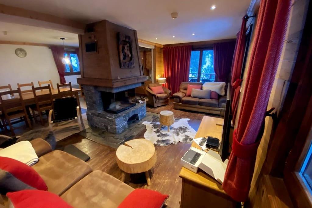 Chalet 6 Chambres A 3 Min Des Pistes Des 3 Vallees St Martin De Belleville 圣马丁德贝尔维尔 外观 照片